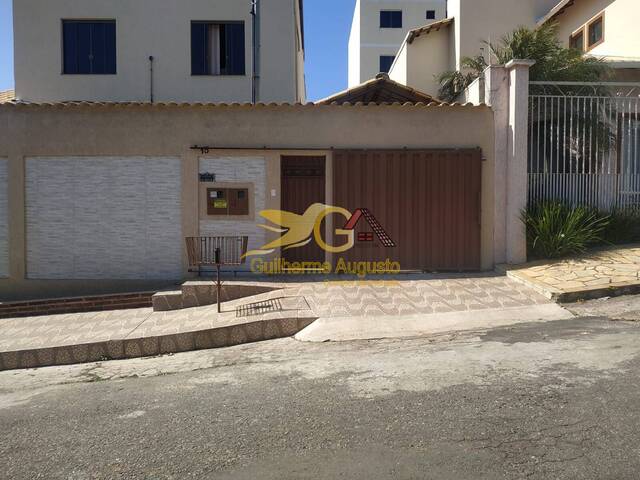 #430 - Casa para Venda em São João del Rei - MG