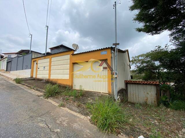 #629 - Casa para Venda em São João del Rei - MG - 2