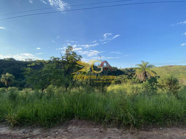 Venda em Águas Santas - Tiradentes