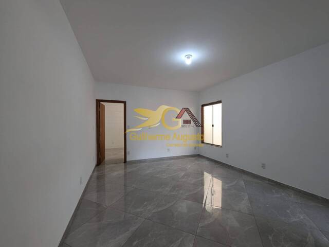 Casa para Venda em São João del Rei - 3