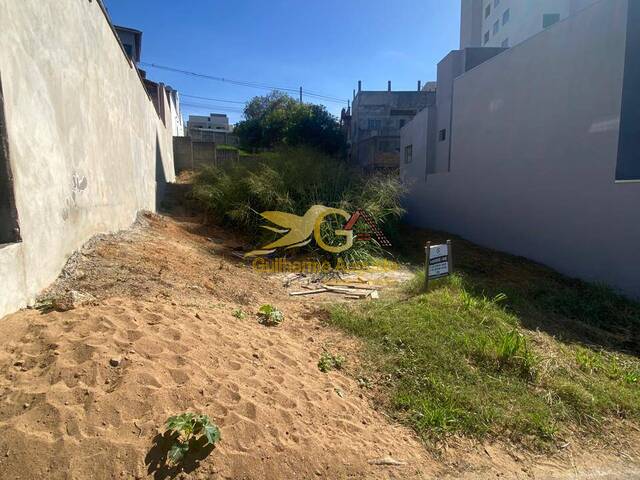 #816 - Terreno para Venda em São João del Rei - MG - 2