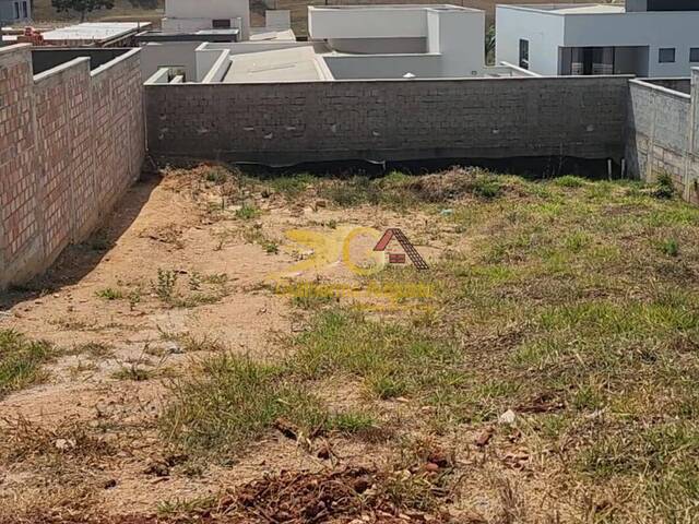 #859 - Área para Venda em São João del Rei - MG - 2