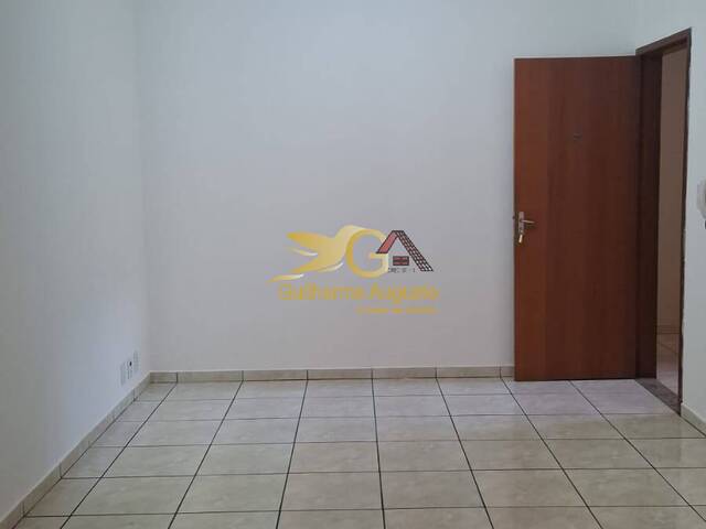 Apartamento para Locação em São João del Rei - 4