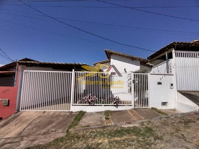 #912 - Casa para Venda em São João del Rei - MG - 1