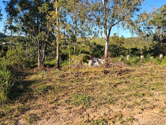 #898 - Terreno para Venda em São João del Rei - MG - 2