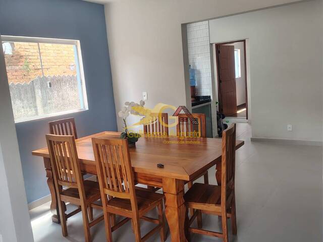 Casa para Venda em Santa Cruz de Minas - 2