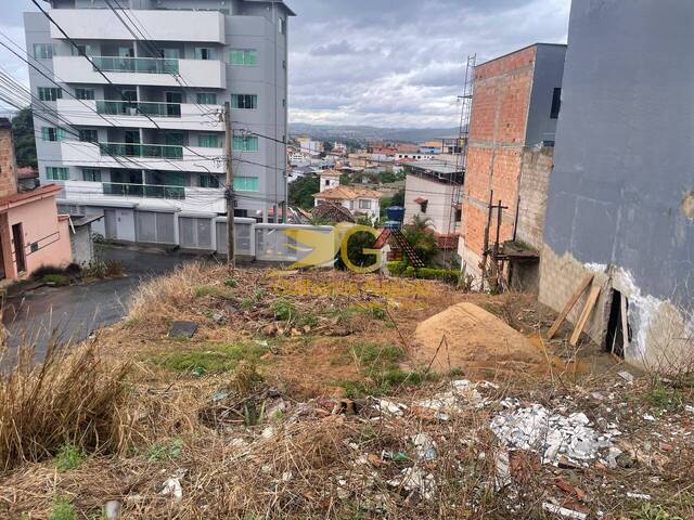 #770 - Terreno para Venda em São João del Rei - MG