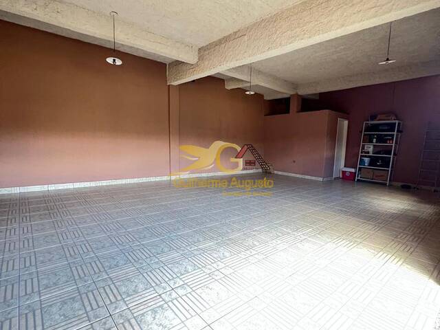 Casa para Venda em São João del Rei - 4