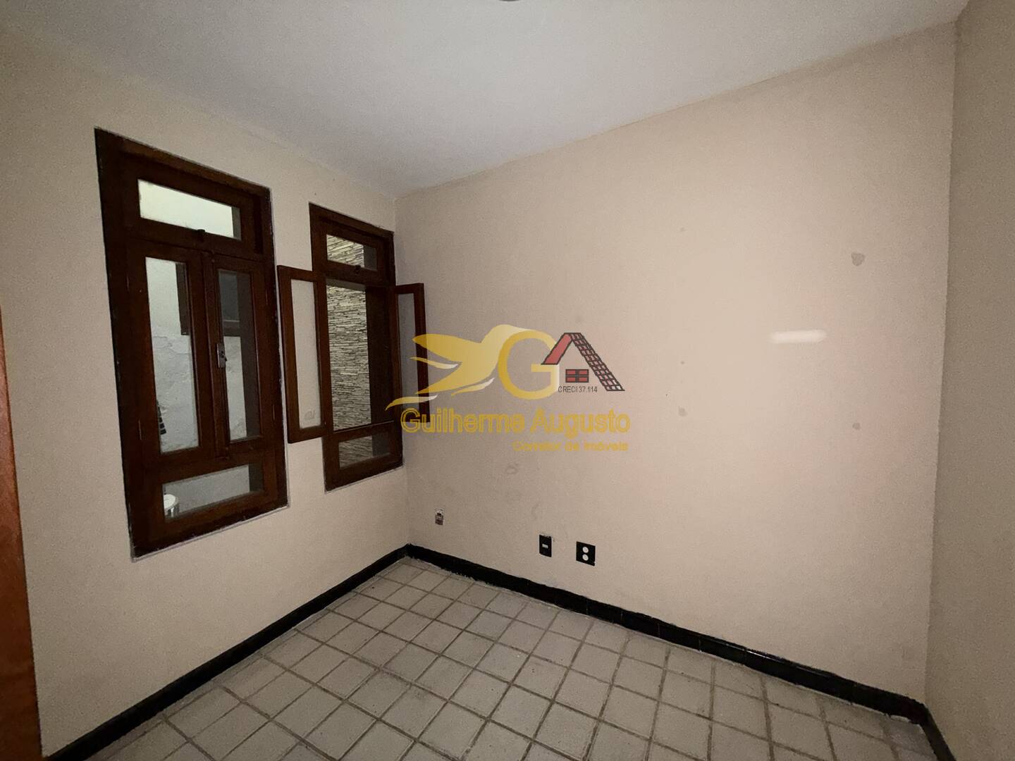 Casa à venda e aluguel com 5 quartos, 255m² - Foto 6