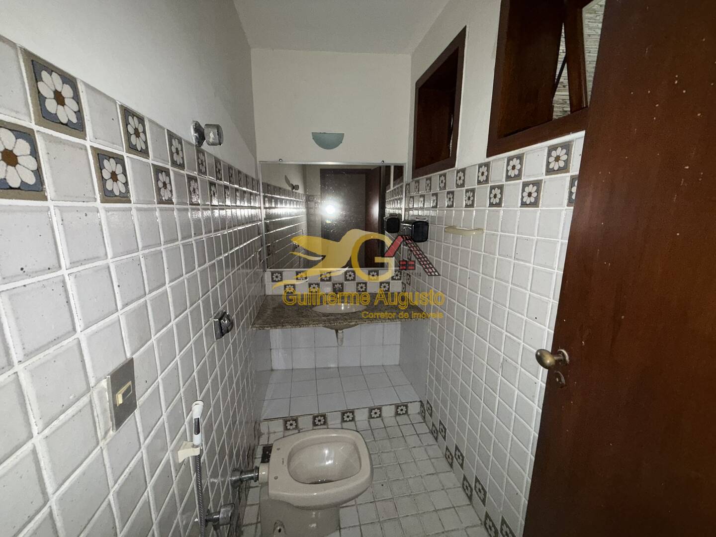 Casa à venda e aluguel com 5 quartos, 255m² - Foto 8