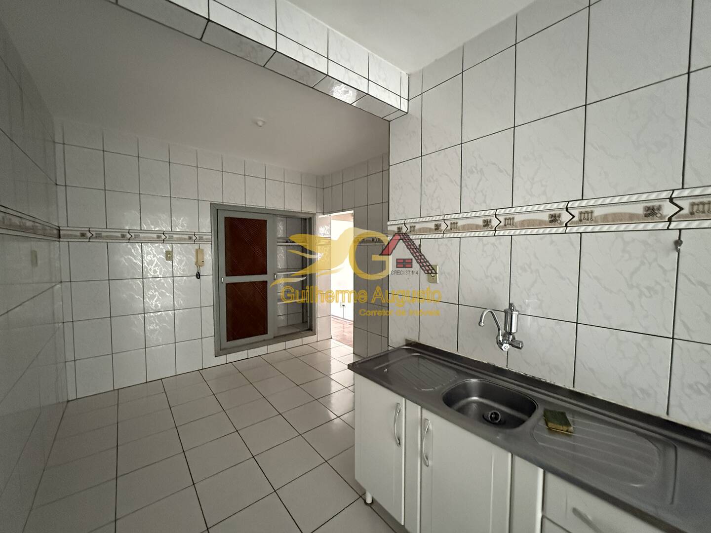 Apartamento para alugar com 3 quartos, 150m² - Foto 11