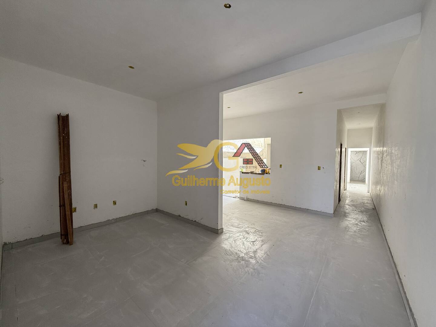 Casa à venda com 3 quartos, 125m² - Foto 1