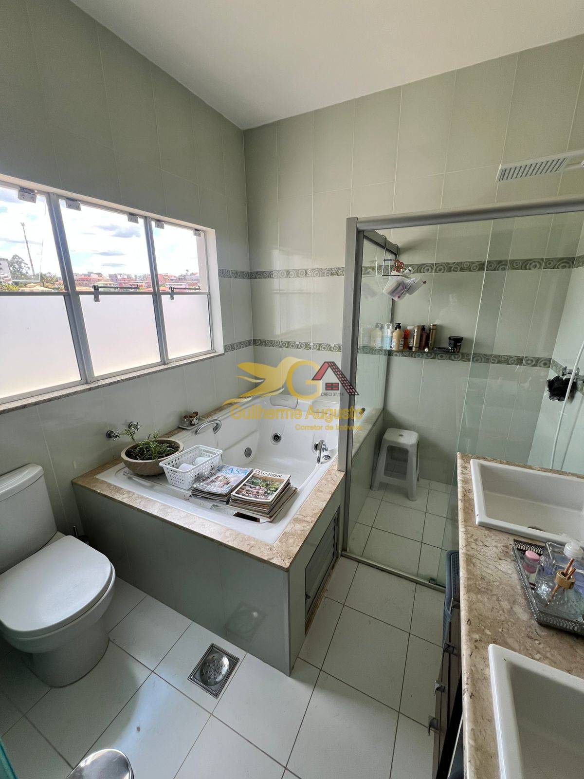 Casa, 3 quartos, 220 m² - Foto 2