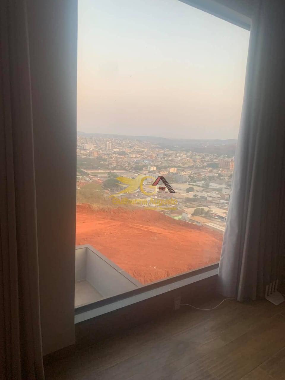 Casa, 4 quartos, 250 m² - Foto 25